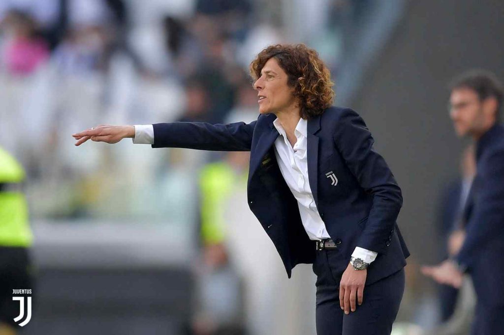 No mesmo dia de título italiano, Juve é campeã também no futebol feminino -  20/04/2019 - UOL Esporte